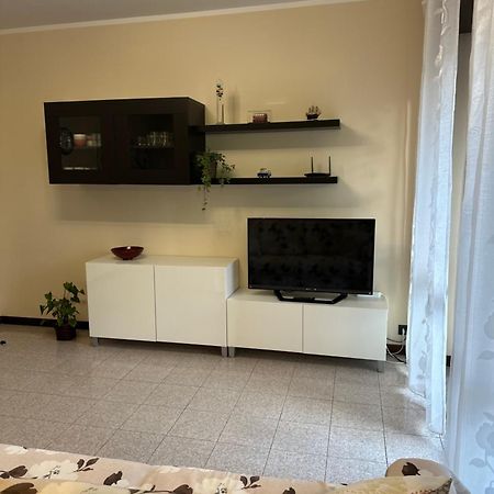Casa Vacanze La Formica 韦尔巴尼亚 外观 照片